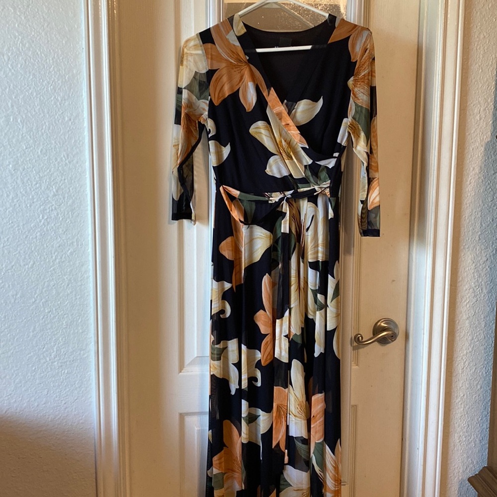 Kate and Lily Size 6 Maxi- sooo Beautiful!